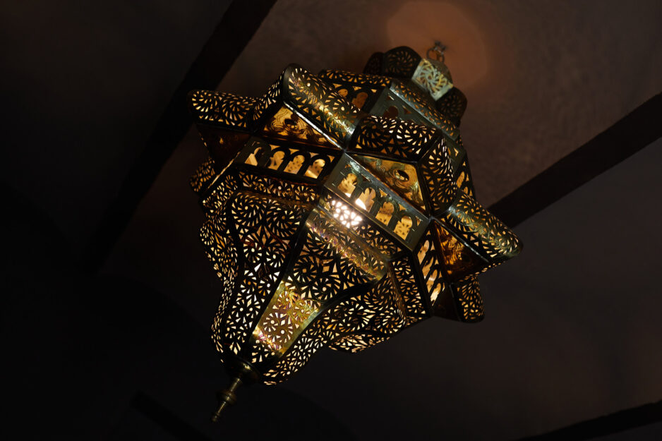 Lámpara recepción-Spa Hammam Farasha Barcelona